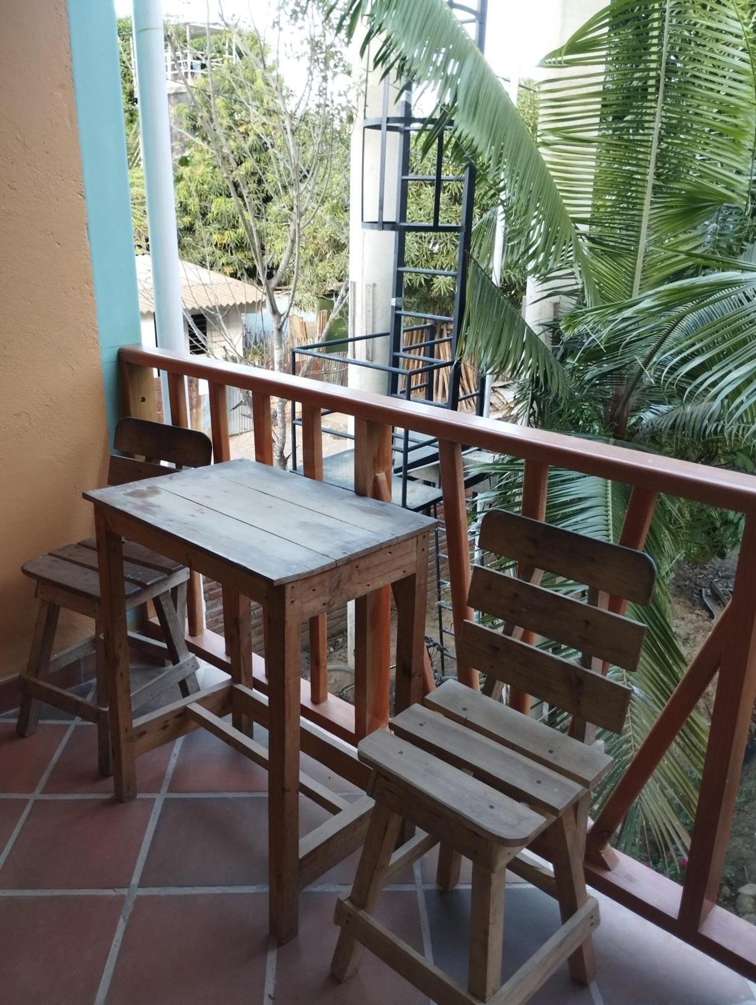 Sistarasta Hotel Palomino Buitenkant foto