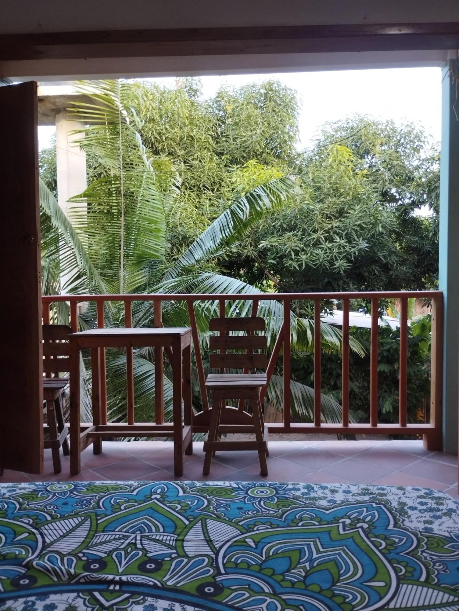 Sistarasta Hotel Palomino Buitenkant foto